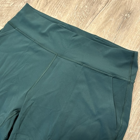 lululemon Align Joggers - Picture 3 of 5